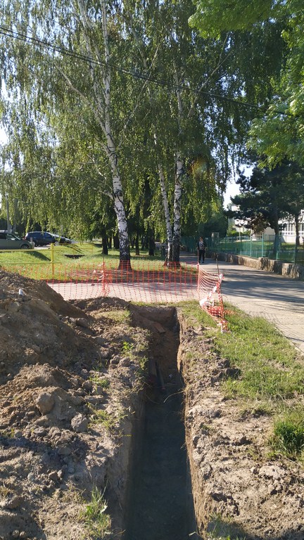 Ryha pripravená na uloženie chráničky